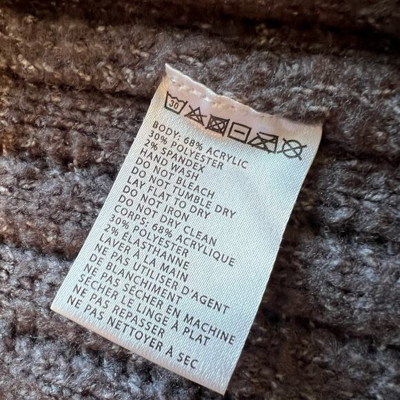 Urban Outfitters Truly Madly Deeply Grey Cardigan Sweater, Size Medium Oversized - Picture 6 of 6